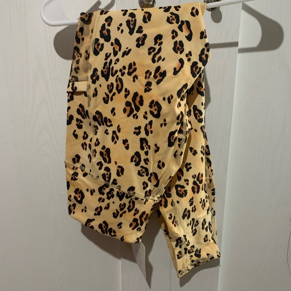 Fabletics Leopard Print Pants - Picture 1 of 2